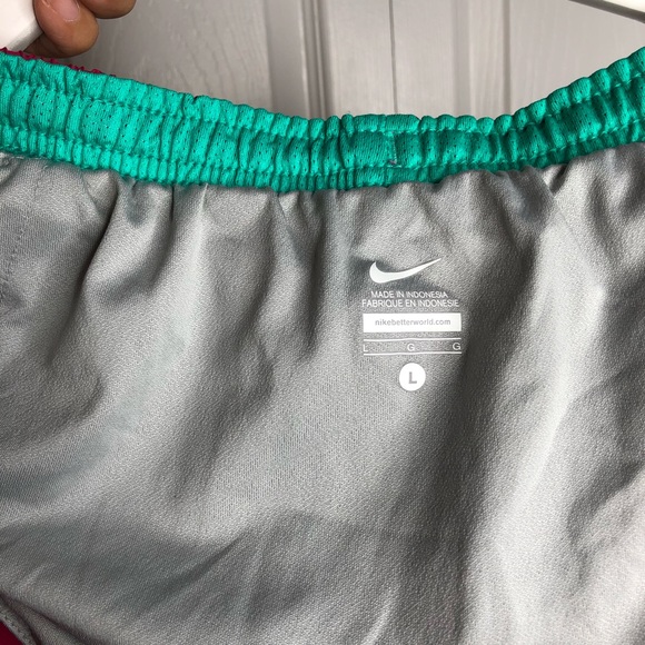 NIKE ✅ Women’s Running Shorts 3” - Picture 5 of 8